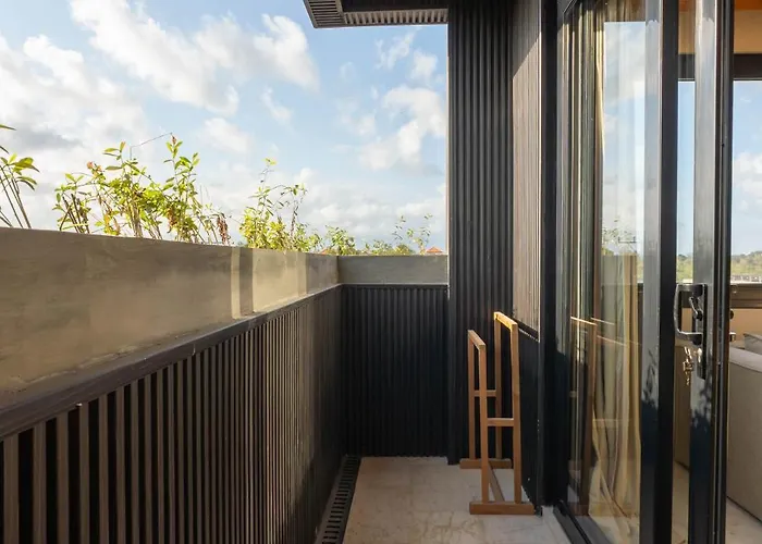 Chic & Modern 1br In Balangan - Area Uluwatu